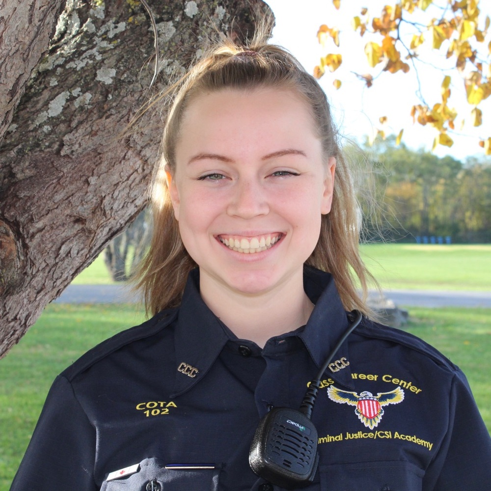 Meet your Posher, Isabelle